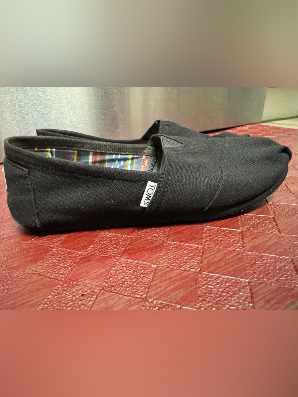 TOMS Alpargatas Women’s Black Canvas Slip-On Shoes – Size 9 Streetwear Minimalis
